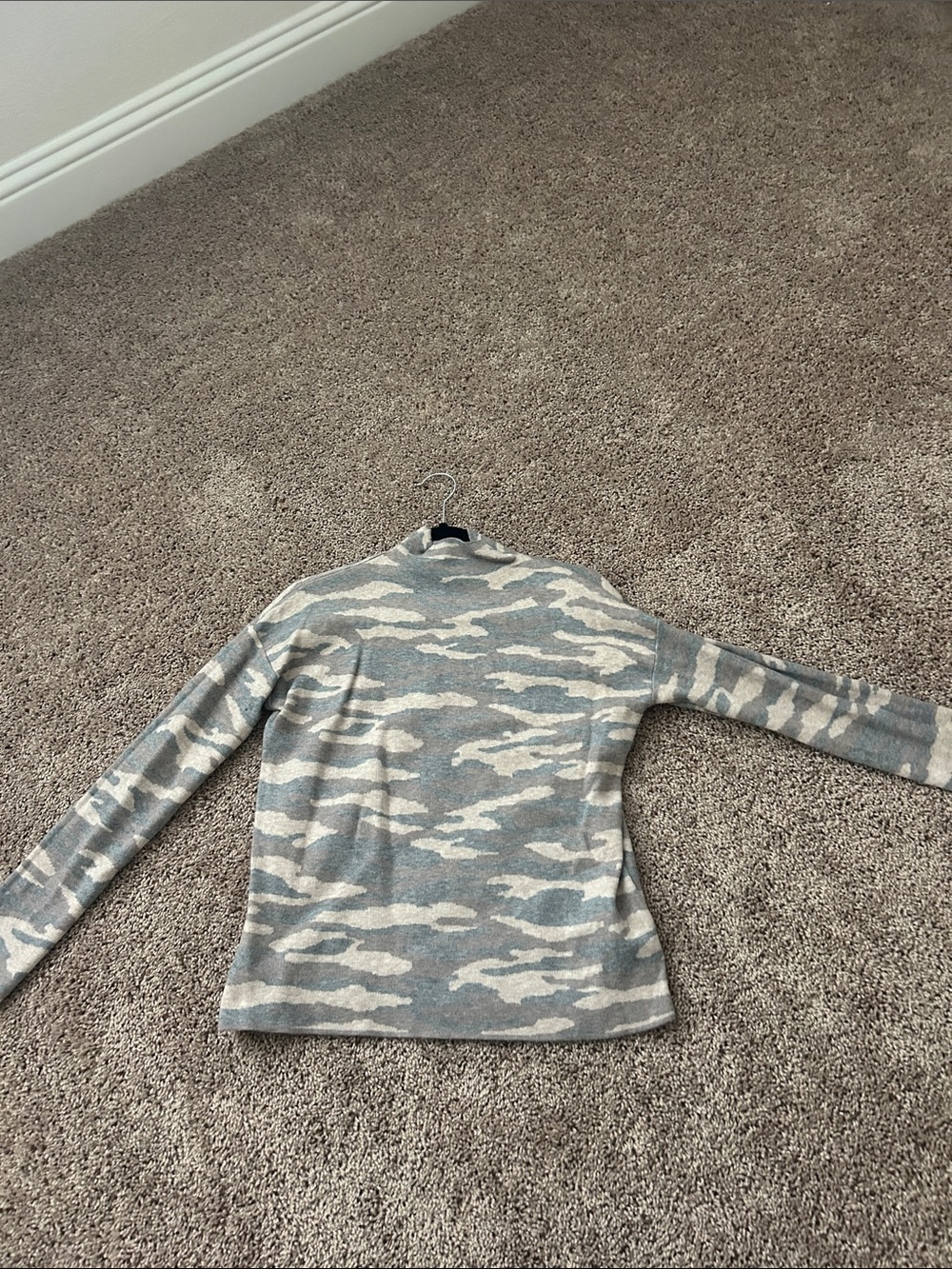 Tahari Women's Cowl Neck Sweater in Gray and Cream Camo